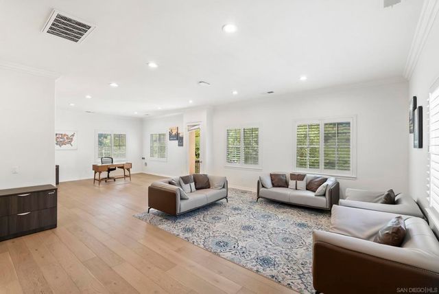 41455 Via Del Monte, Temecula, CA 92592