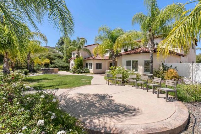 41455 Via Del Monte, Temecula, CA 92592