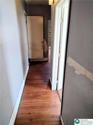 547 North Silk Street, Allentown City, PA 18102