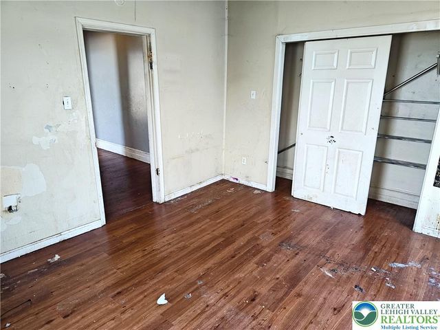 547 North Silk Street, Allentown City, PA 18102