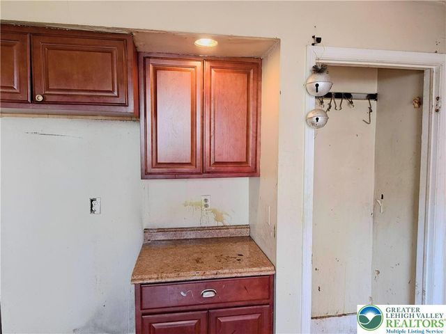 547 North Silk Street, Allentown City, PA 18102
