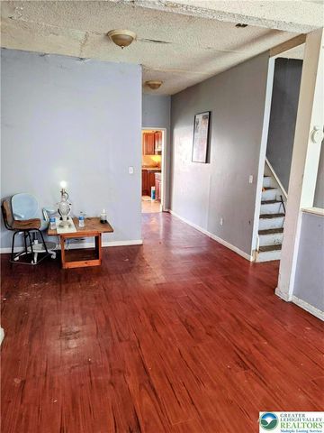 547 North Silk Street, Allentown City, PA 18102