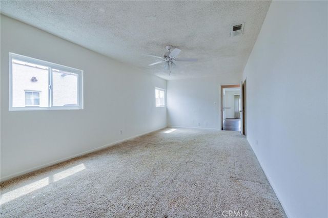 6057 Roosevelt, South Gate, CA 90280