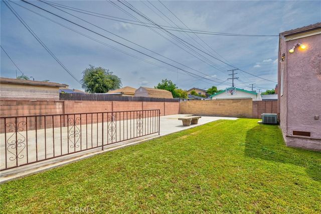 6057 Roosevelt, South Gate, CA 90280