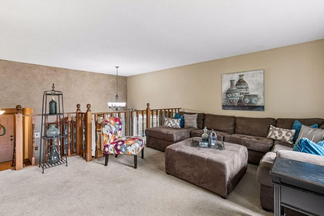 11701 Mirada Court, Burnsville, MN 55337