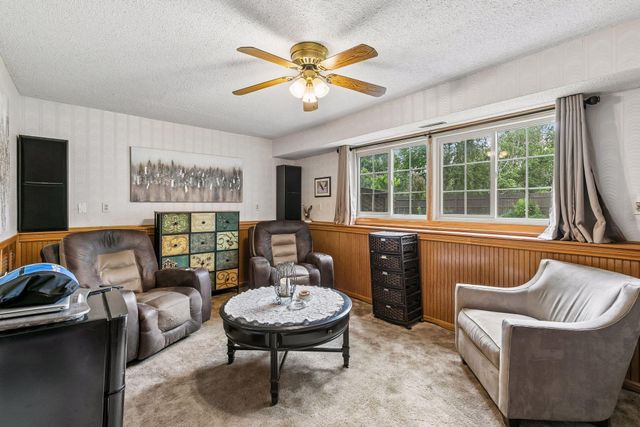 11701 Mirada Court, Burnsville, MN 55337