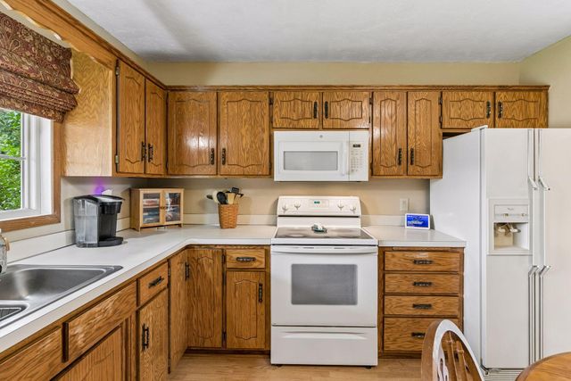 11701 Mirada Court, Burnsville, MN 55337