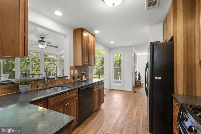 12109 MCDONALD CHAPEL DR, Gaithersburg, MD 20878
