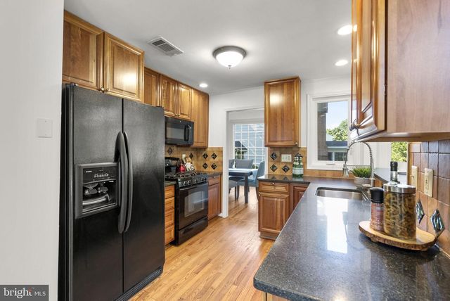 12109 MCDONALD CHAPEL DR, Gaithersburg, MD 20878
