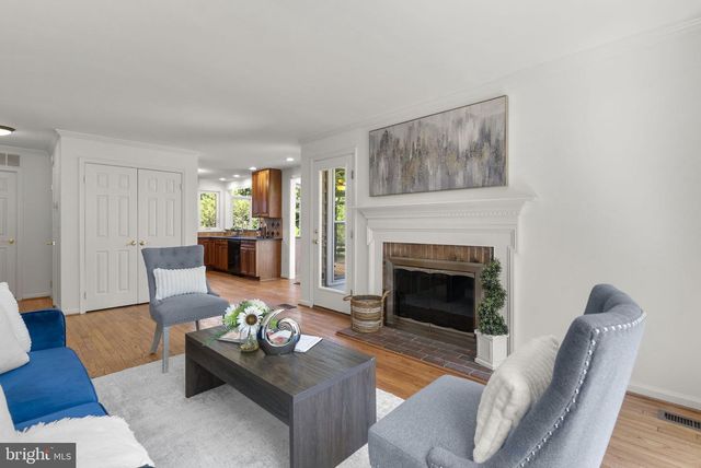 12109 MCDONALD CHAPEL DR, Gaithersburg, MD 20878