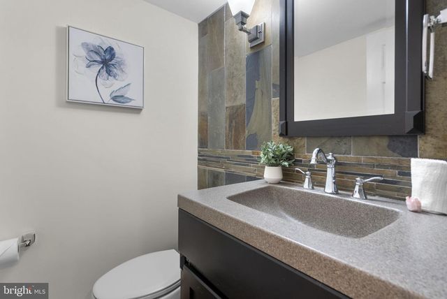 12109 MCDONALD CHAPEL DR, Gaithersburg, MD 20878