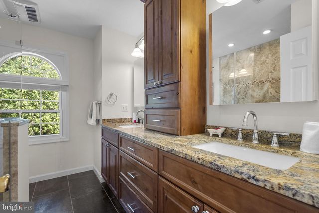 12109 MCDONALD CHAPEL DR, Gaithersburg, MD 20878