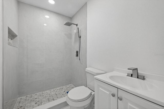 7613 RUSTIC DRIVE, Tampa, FL 33634