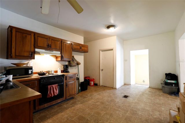 2747 EATON AVENUE, Lakeland, FL 33803