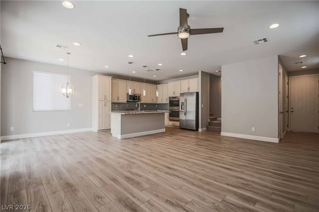 897 CIRRUS CLOUD Avenue, Las Vegas, NV 89138