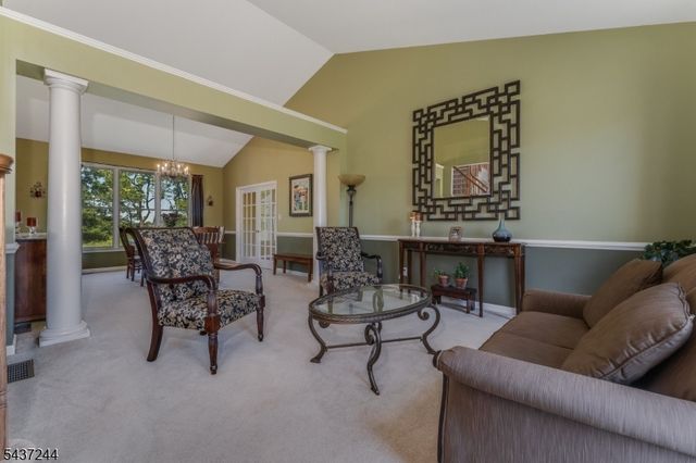 27 Kalan Farm Rd, Bethlehem Twp., NJ 08827
