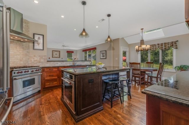 27 Kalan Farm Rd, Bethlehem Twp., NJ 08827