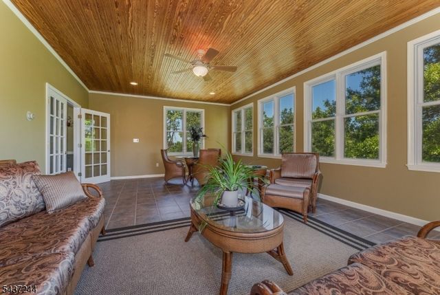 27 Kalan Farm Rd, Bethlehem Twp., NJ 08827