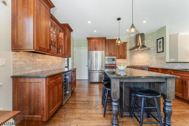 27 Kalan Farm Rd, Bethlehem Twp., NJ 08827
