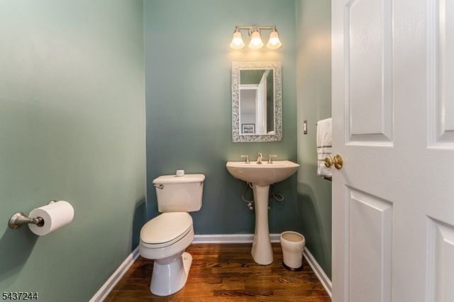 27 Kalan Farm Rd, Bethlehem Twp., NJ 08827