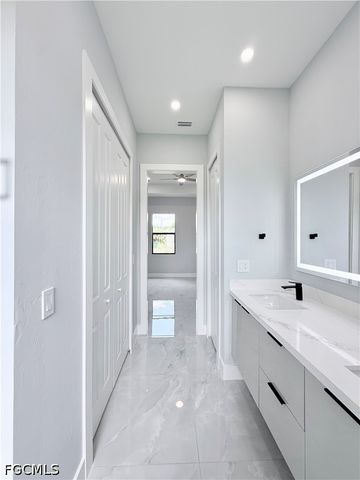 757 Switchboard LN, Lehigh Acres, FL 33974