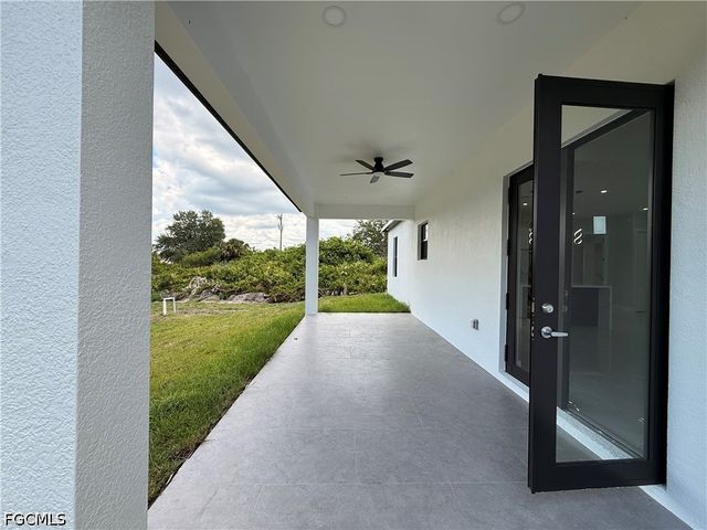 757 Switchboard LN, Lehigh Acres, FL 33974