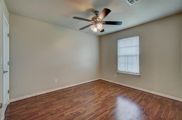 510 NE 20th Street, Newcastle, OK 73065
