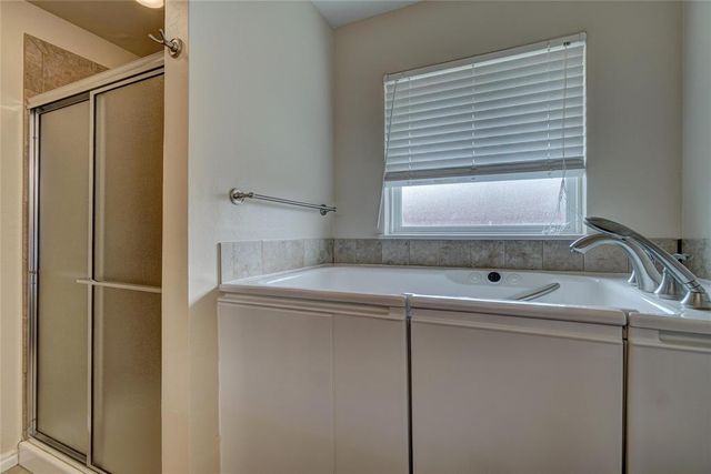 510 NE 20th Street, Newcastle, OK 73065