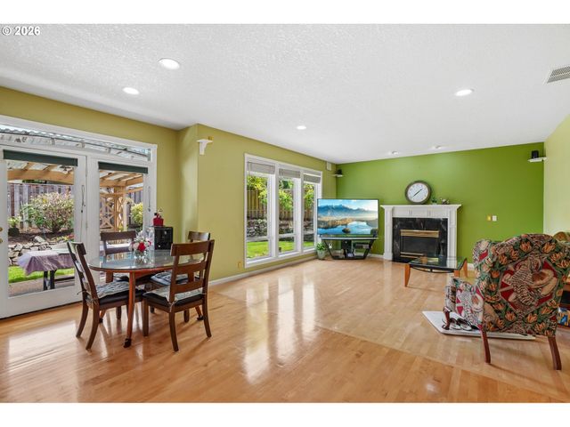 680 Nw 167TH Ave, Beaverton, OR 97006