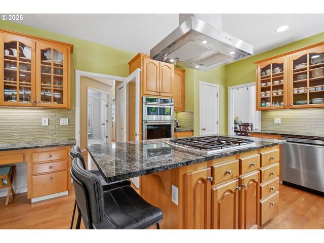 680 Nw 167TH Ave, Beaverton, OR 97006
