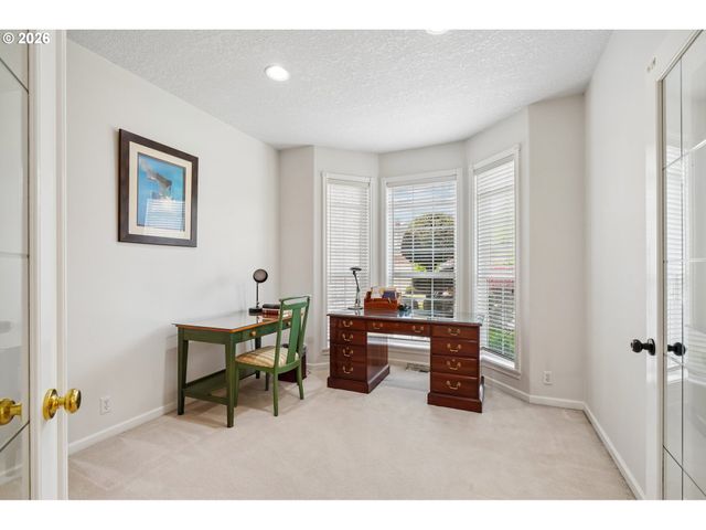 680 Nw 167TH Ave, Beaverton, OR 97006