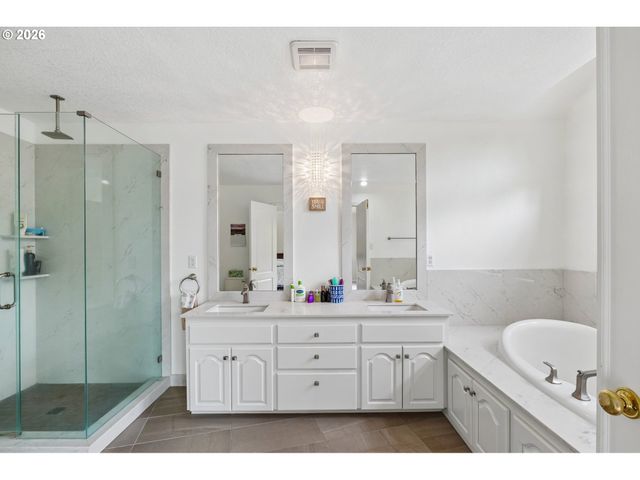 680 Nw 167TH Ave, Beaverton, OR 97006