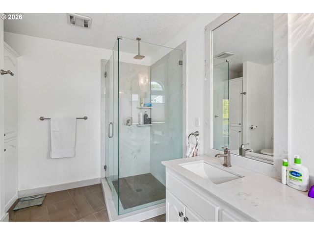 680 Nw 167TH Ave, Beaverton, OR 97006