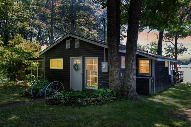 2136 Poplar Lane, Dresser, WI 54009