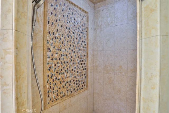 561 Crooked Arrow, Diamond Bar, CA 91765