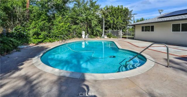 561 Crooked Arrow, Diamond Bar, CA 91765