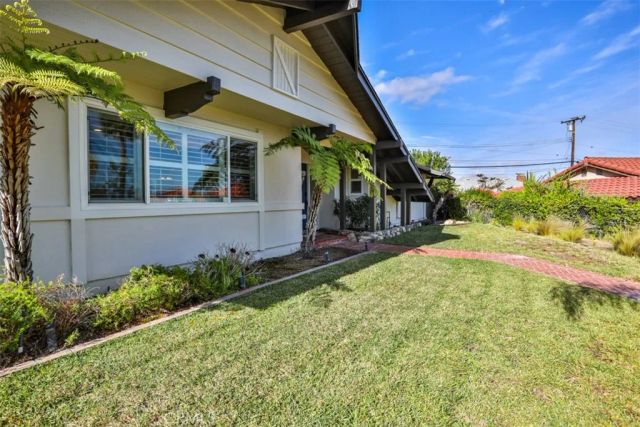 561 Crooked Arrow, Diamond Bar, CA 91765