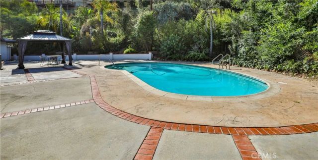 561 Crooked Arrow, Diamond Bar, CA 91765