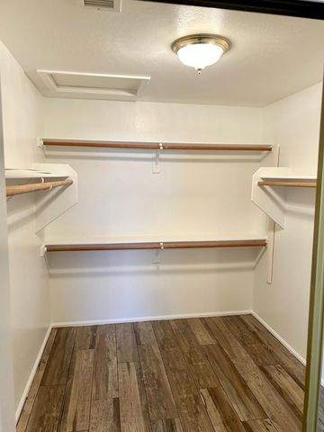 1230 E Captain Dreyfus Avenue, Phoenix, AZ 85022