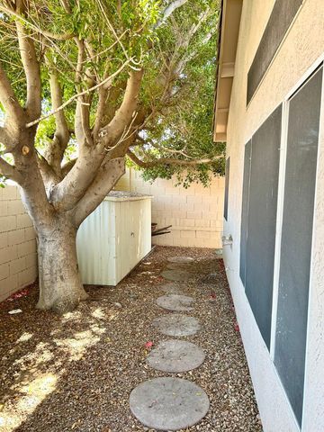 1230 E Captain Dreyfus Avenue, Phoenix, AZ 85022