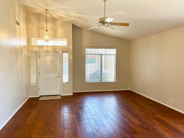 1230 E Captain Dreyfus Avenue, Phoenix, AZ 85022