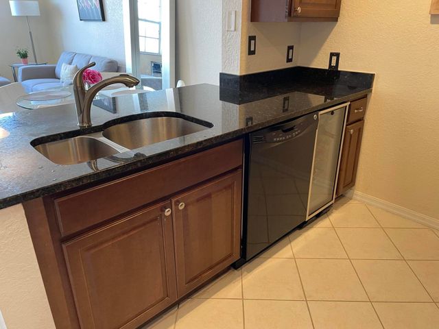 1801 N Flagler Drive 818, West Palm Beach, FL 33407