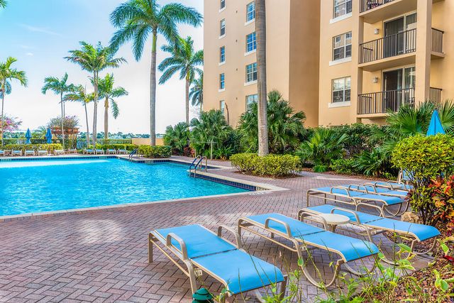 1801 N Flagler Drive 818, West Palm Beach, FL 33407