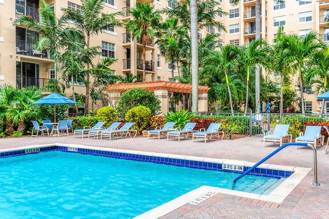1801 N Flagler Drive 818, West Palm Beach, FL 33407