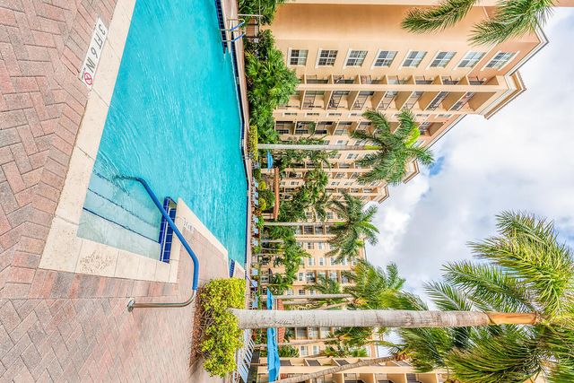 1801 N Flagler Drive 818, West Palm Beach, FL 33407