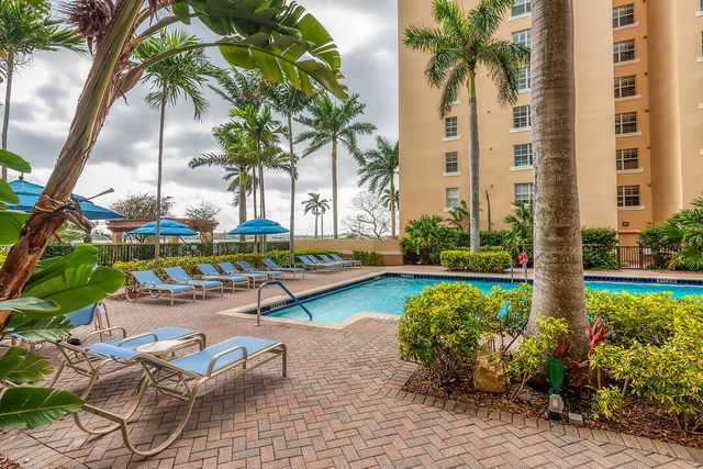 1801 N Flagler Drive 818, West Palm Beach, FL 33407