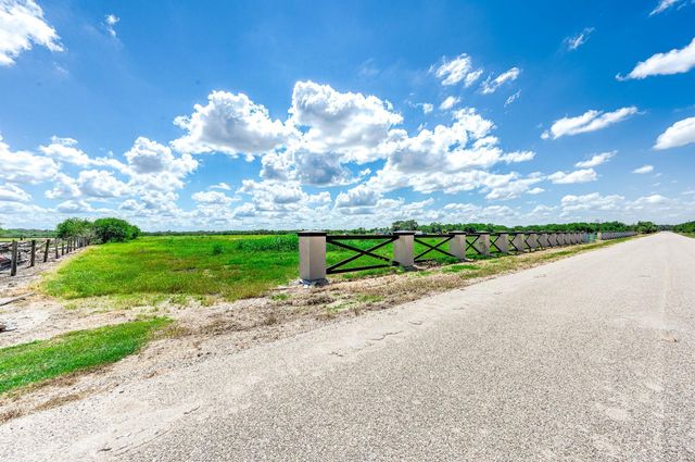 13927 Routt Point Road, Needville, TX 77461