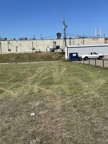 8507 Camp Bowie West Boulevard, Fort Worth, TX 76116