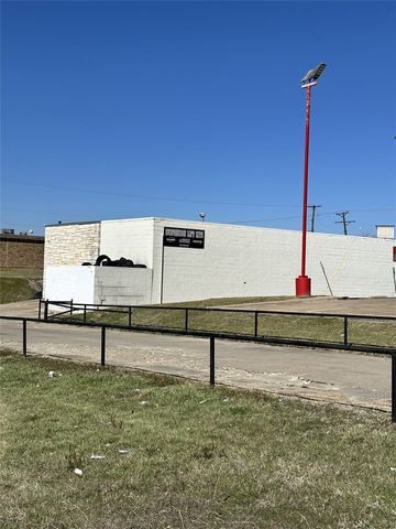 8507 Camp Bowie West Boulevard, Fort Worth, TX 76116