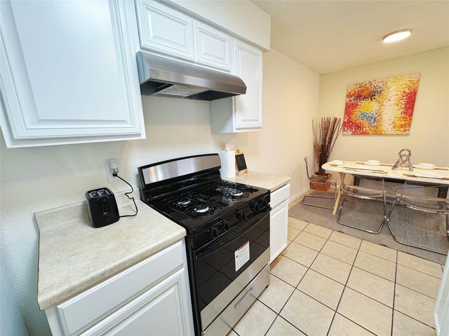 2405 Teri RD, Austin, TX 78744